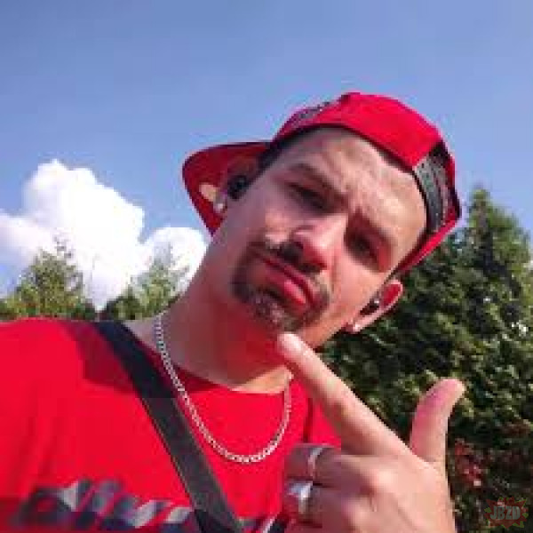 TtZQaM7AkdcShNw3MuuirmjRWIgR0yu6